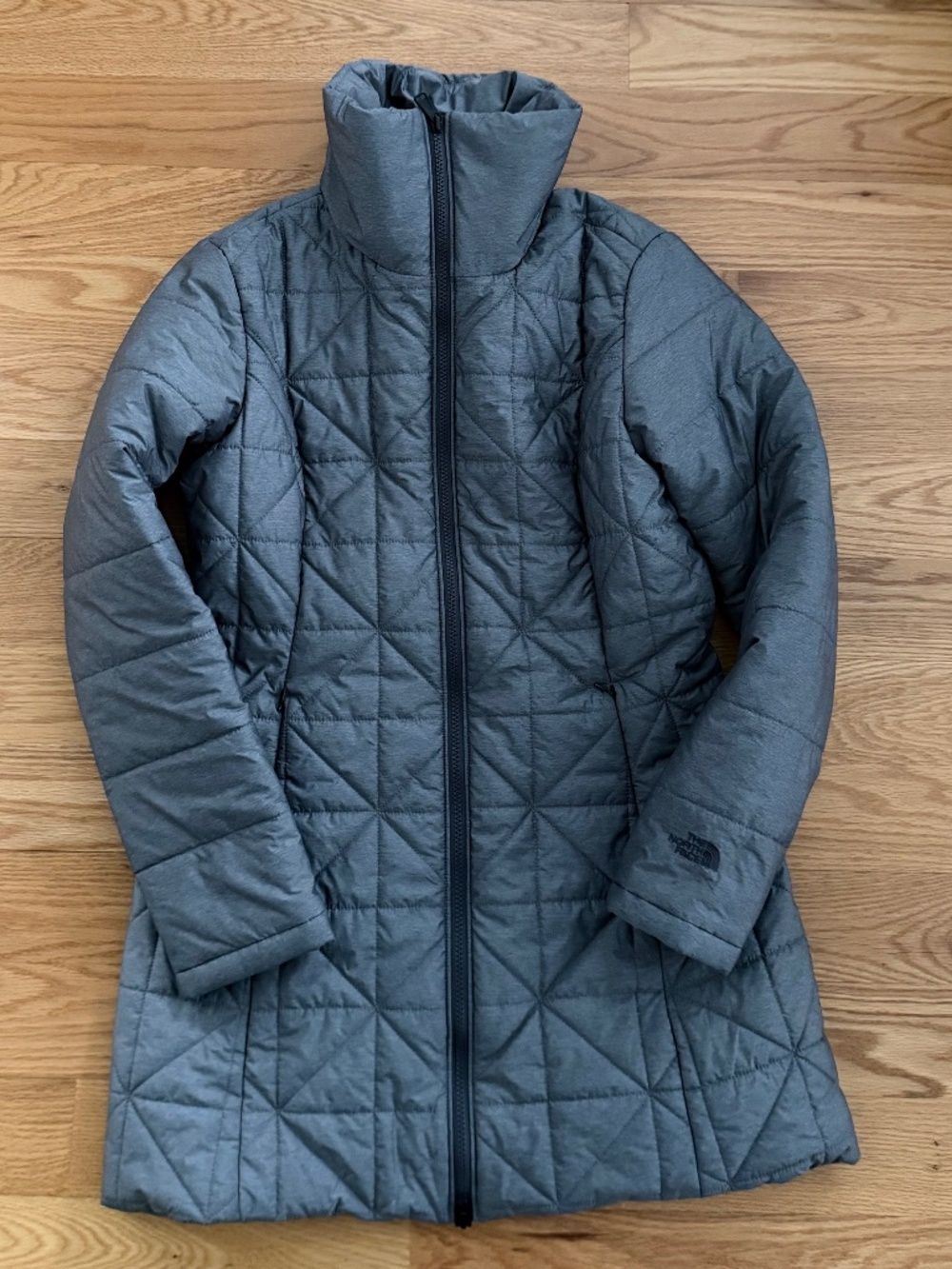 The North Face Arlayne Grey Insulated Jacket (M)